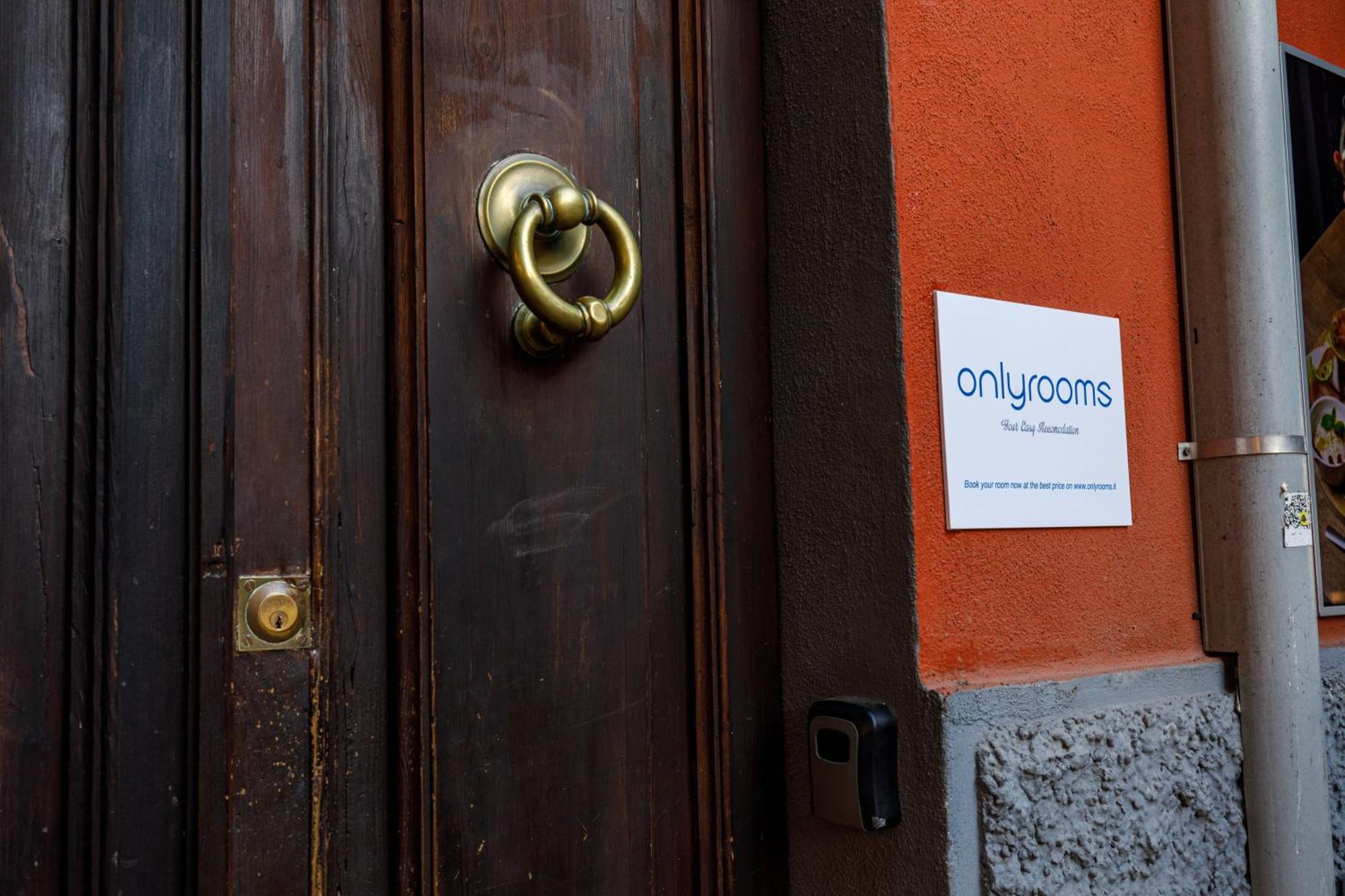 Onlyrooms III - Recommended For Under 30S Cagliari Exteriör bild